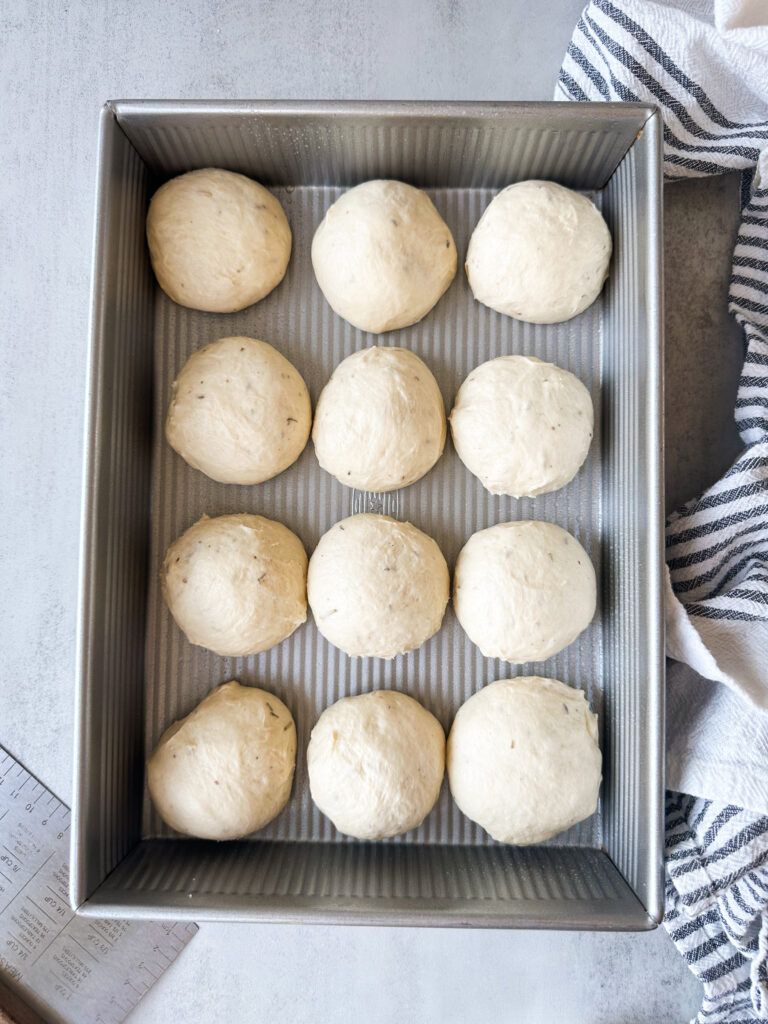 line rolls into the prepared pan