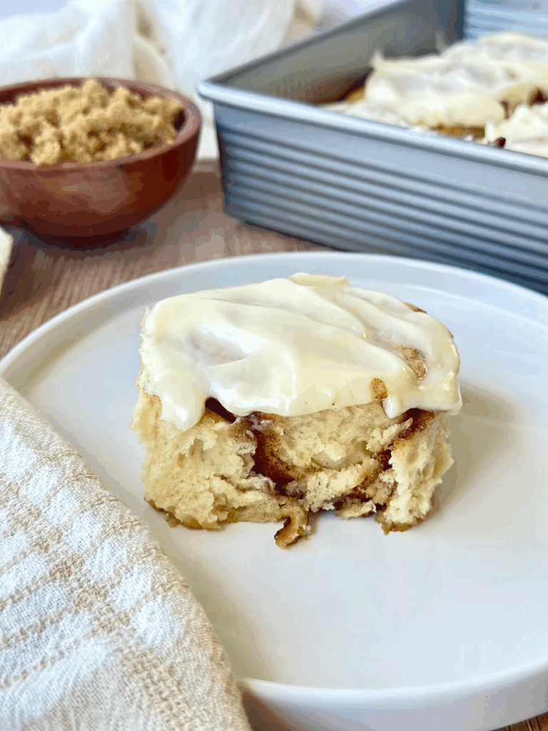 fresh sourdough discard cinnamon rolls