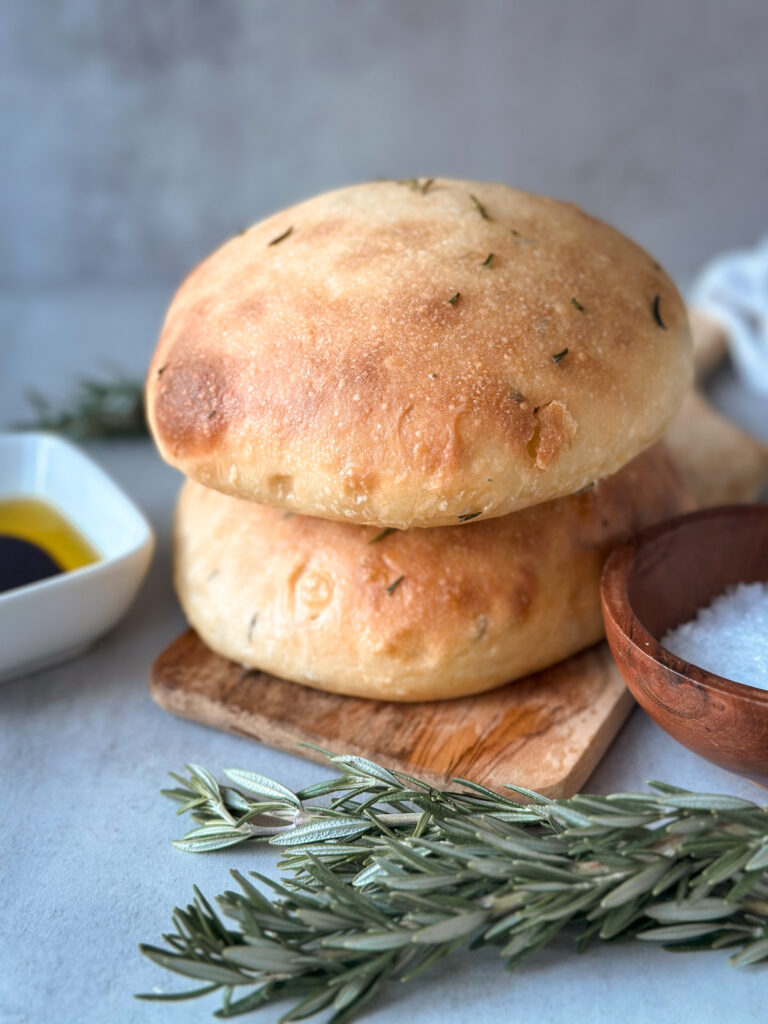 Sourdough Rosemary Peasant Bread (Macaroni Grill Dupe)