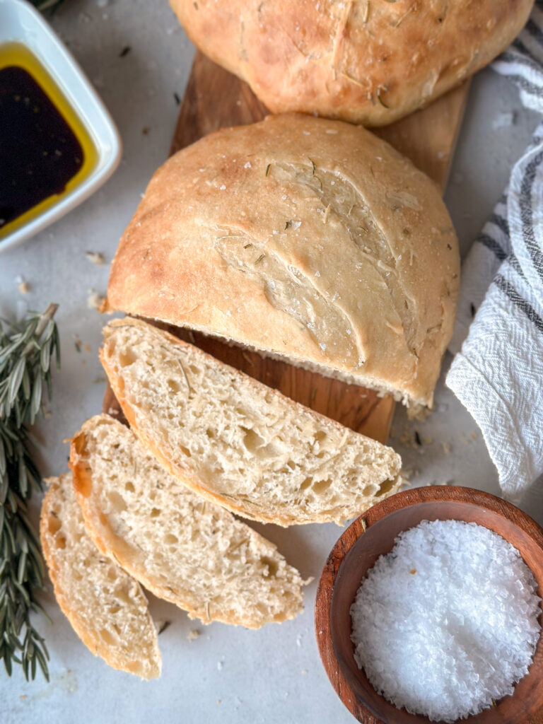 Sourdough Rosemary Peasant Bread (Macaroni Grill Dupe)