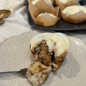 sourdough cinnamon roll muffins