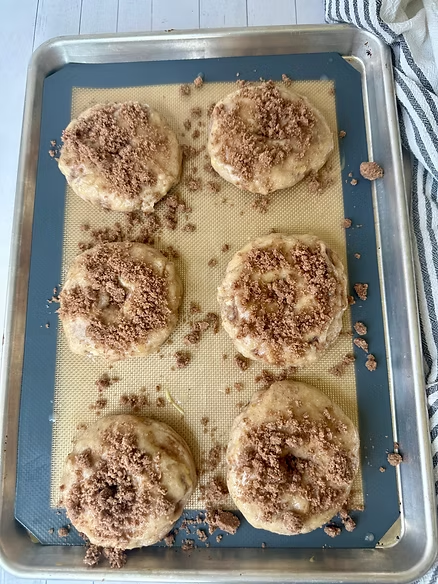 Bagels boiled and topped, ready for the oven!