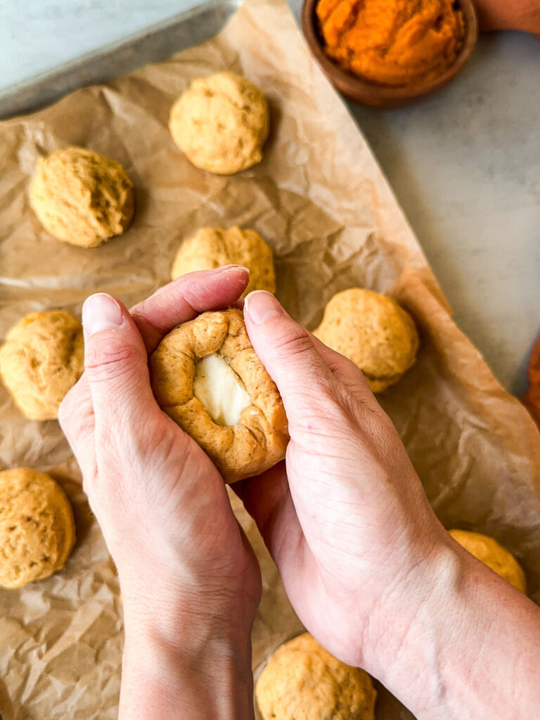 Close the seams with your thumbs so no filling can escape