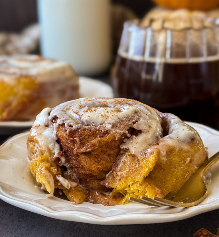 Sourdough Pumpkin Cinnamon Rolls