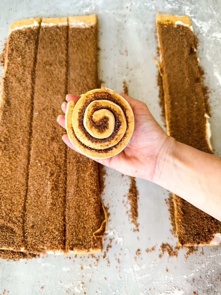 Form your cinnamon roll