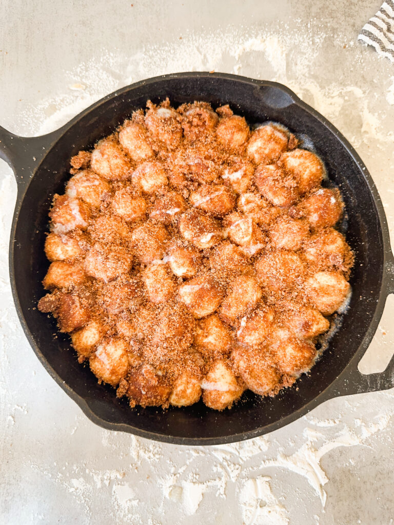 Line bites into the prepared pan