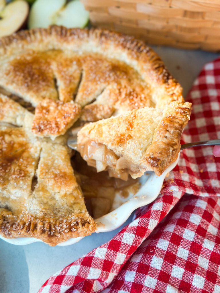 Homemade Sourdough Apple Pie Recipe