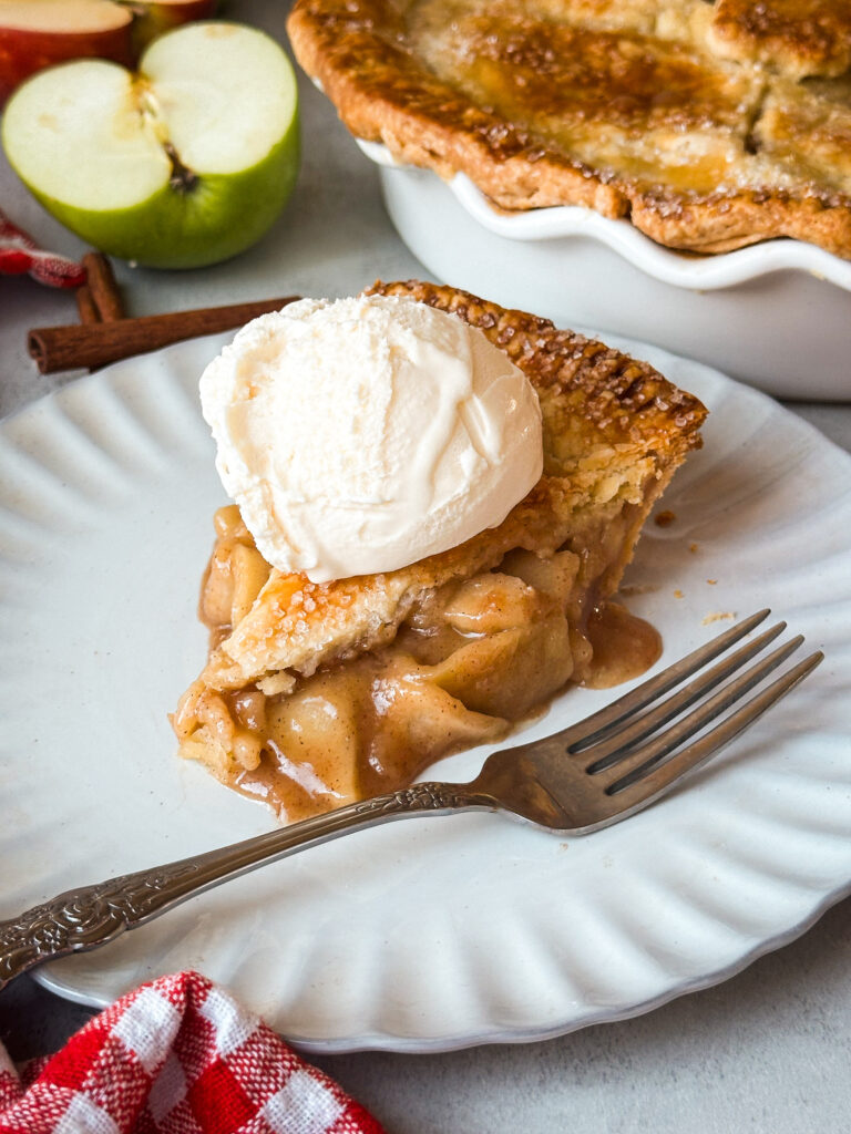 Homemade Sourdough Apple Pie Recipe