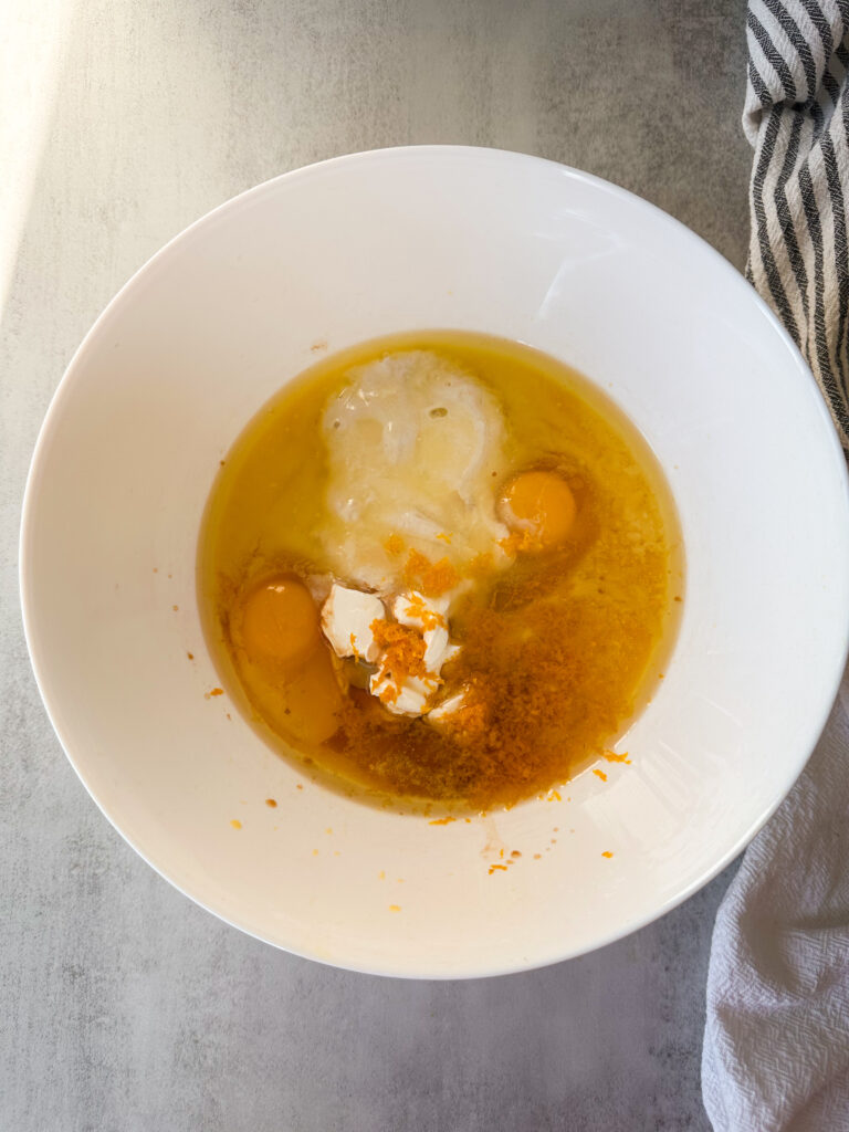 Add the wet ingredients to the bowl