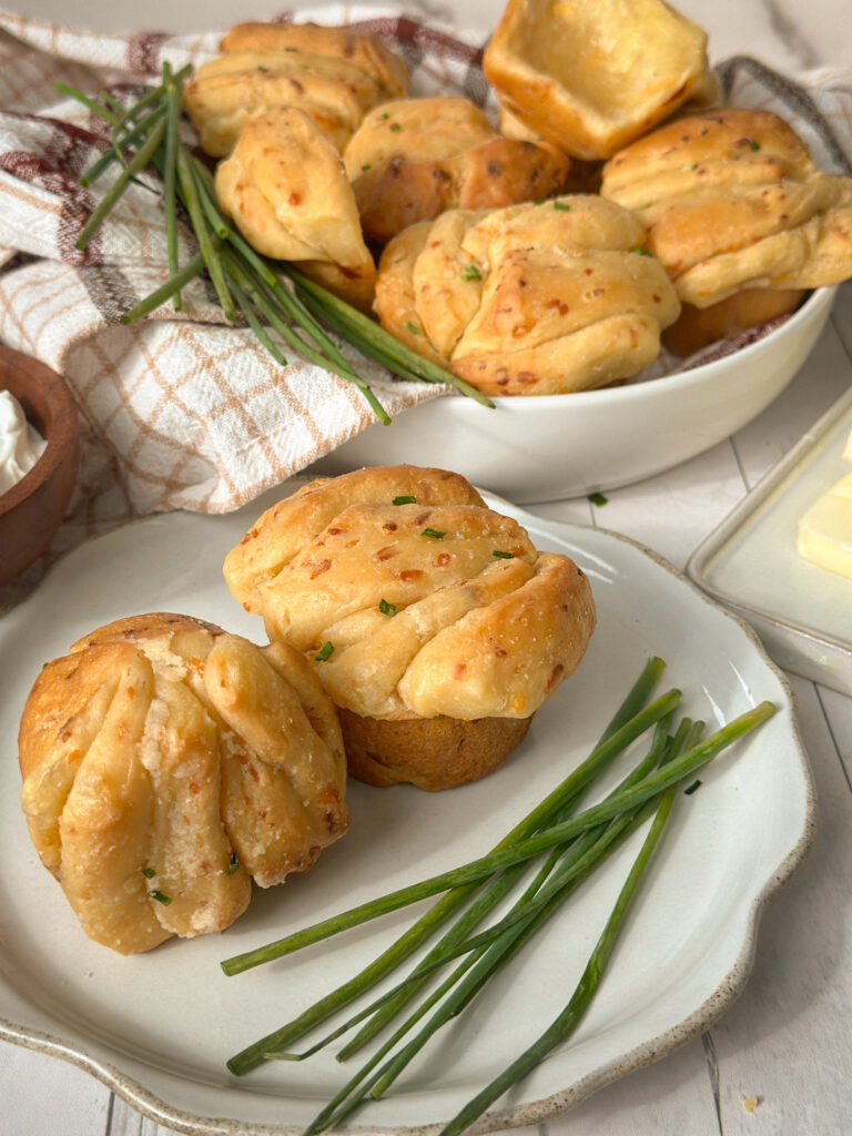 Sourdough French Onion Pull-Apart Rolls