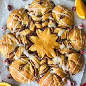 Sourdough Discard Star Bread