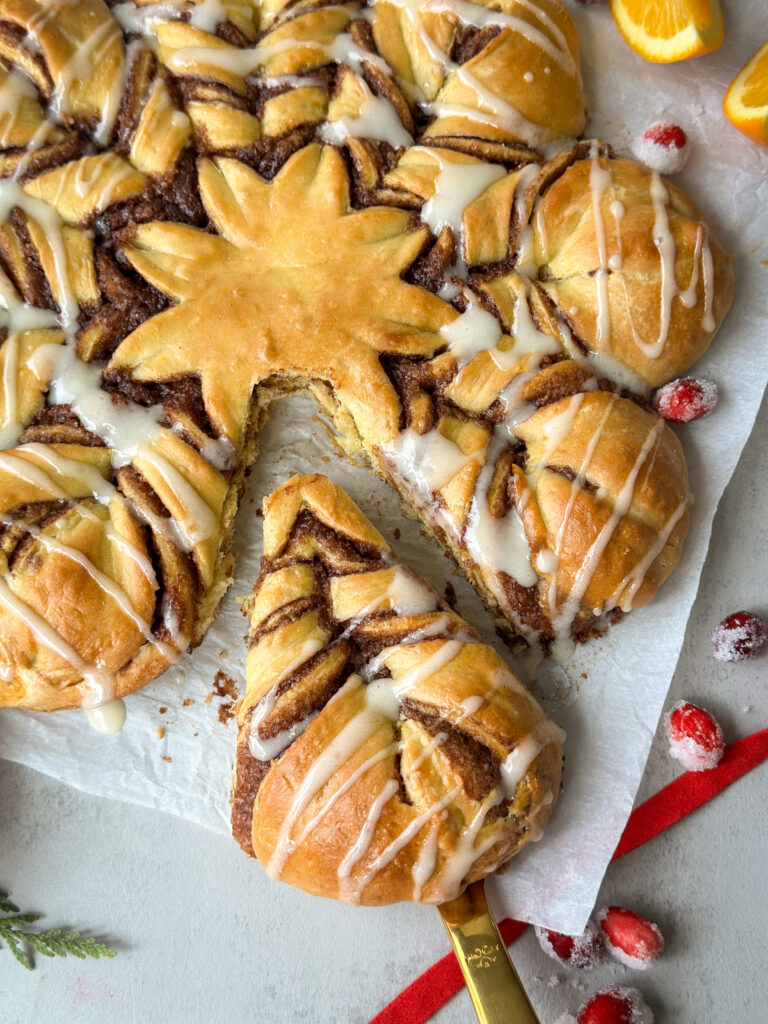 Sourdough Discard Star Bread
