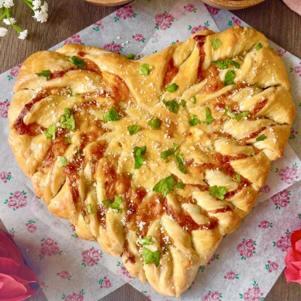 Sourdough Twisted Heart Bread (with cheese & herbs)