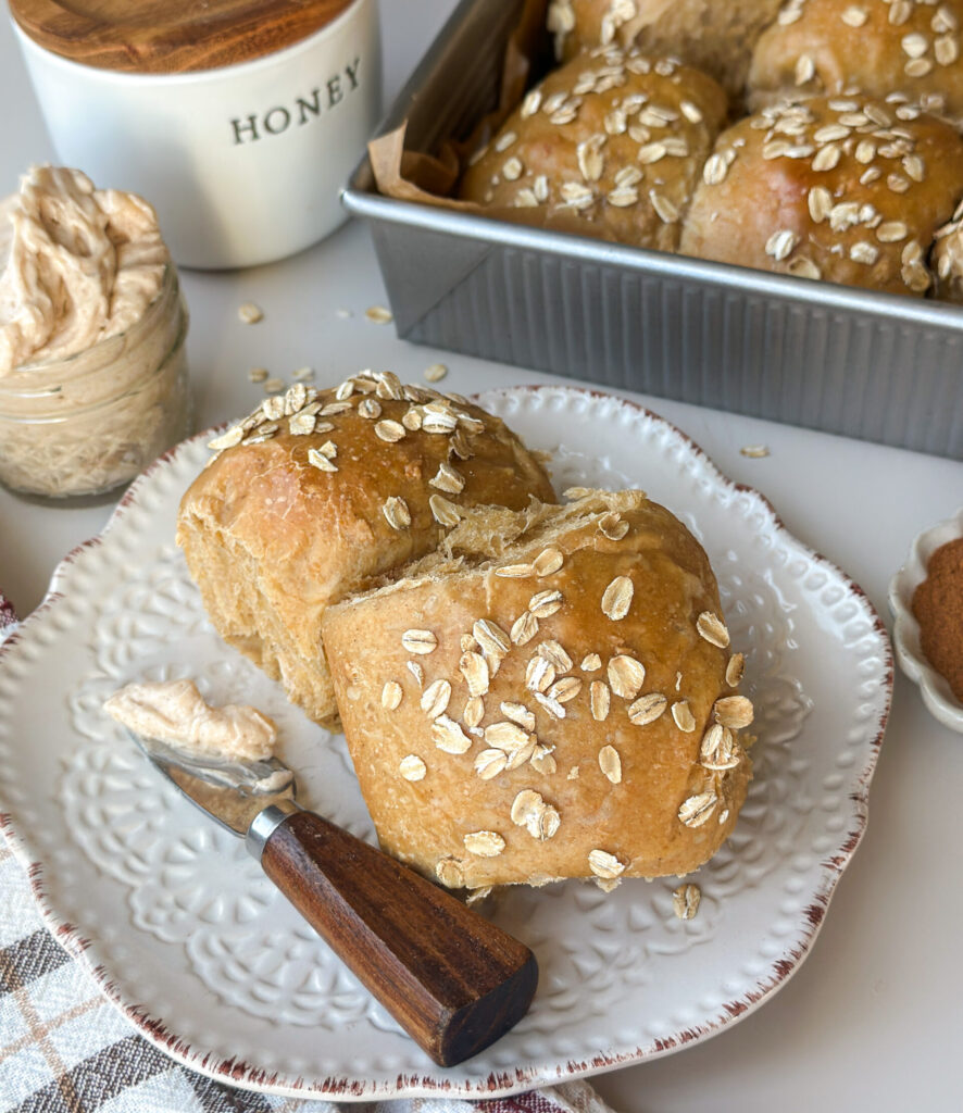 Sourdough Oatmeal Molasses Dinner Rolls